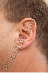 Ear Man White Average